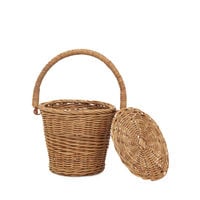 Wicker Baskets & Accessories