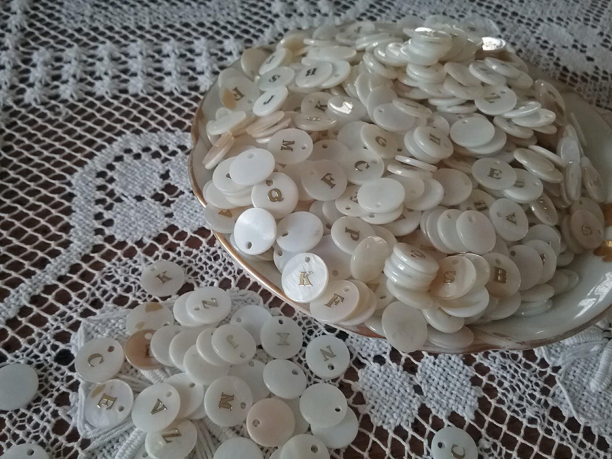 MOTHER OF PEARL  MONOGRAM BUTTONS - Reflets de Soie