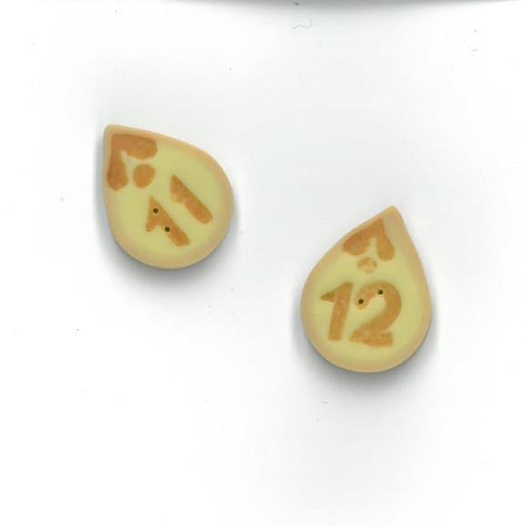 12 DAYS - Pipers and Drummers Buttons (11 & 12)