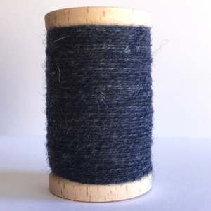 Rustic Wool Moire Thread # 585