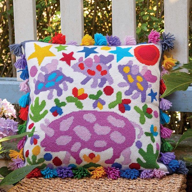 Flying Pigs Tapestry Kit - Kim McLean Designs