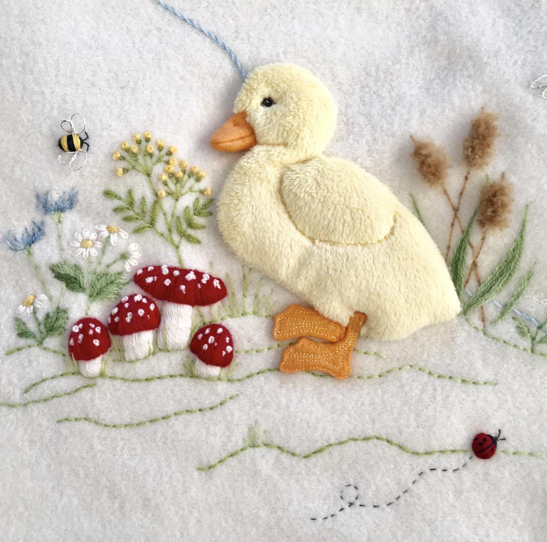 GARDEN DUCK - Windflower Embroidery