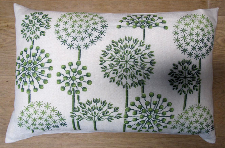 GREEN FLORAL CUSHION - Danish Handcraft Guild