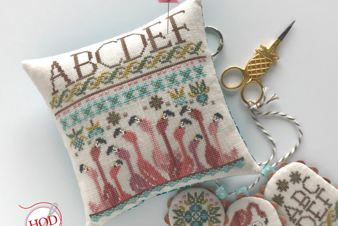 YOU HAD ME AT FLAMINGO - Hands on Design