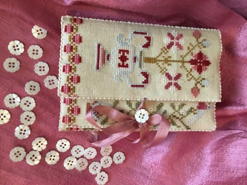 FOR THE LOVE OF THE NEEDLE ETUI - Needlemade Designs