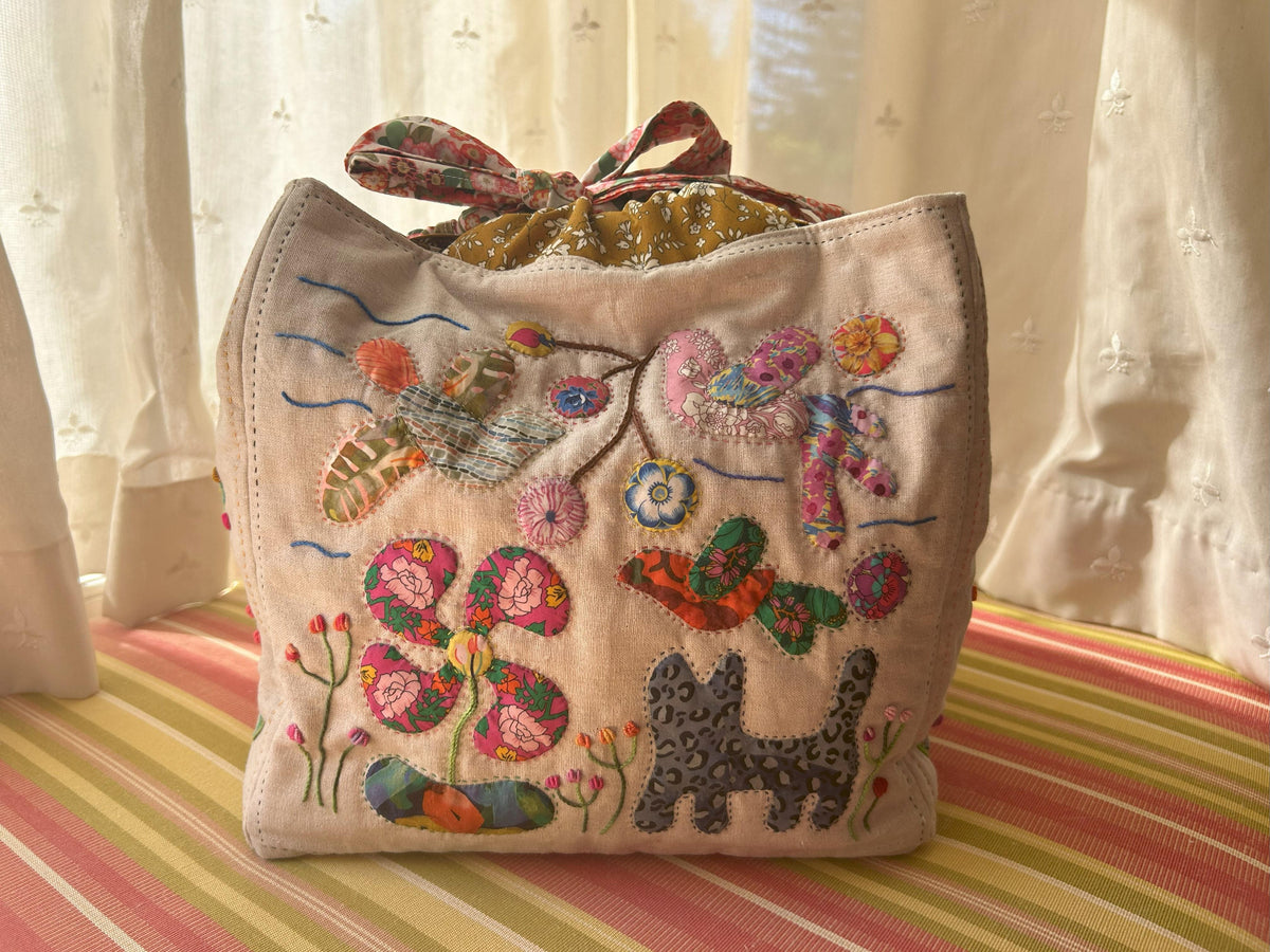 Appliqué Dilly Bag Pattern - Kim McLean Designs
