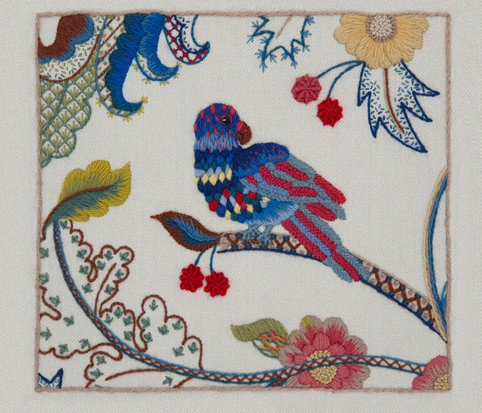 MUNCASTER PARROT KIT - The Crewel Work Company