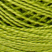 DMC Perle 8 Balls - 581 Grasshopper